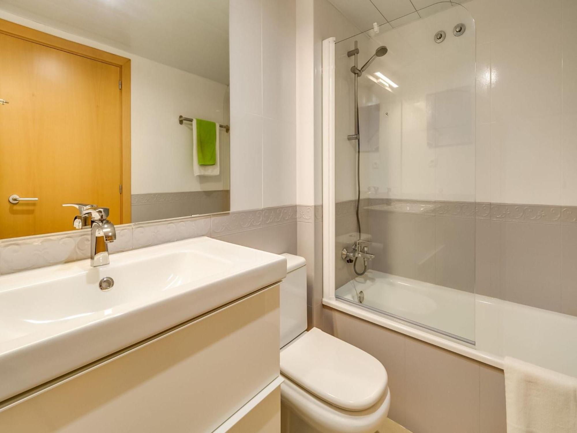 Apartamento Vivalidays Alicia - Fenals - Lloret De Lloret de Mar